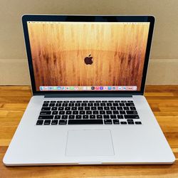 APPLE MACBOOK PRO 15” 2015 2.8GHz i7 16GB RAM 500GB SSD OS Monterey 2022 Updates!!