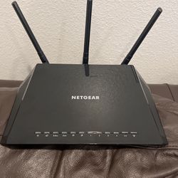 NETGEAR R6400 AC1750 Smart Wi-fi Router 