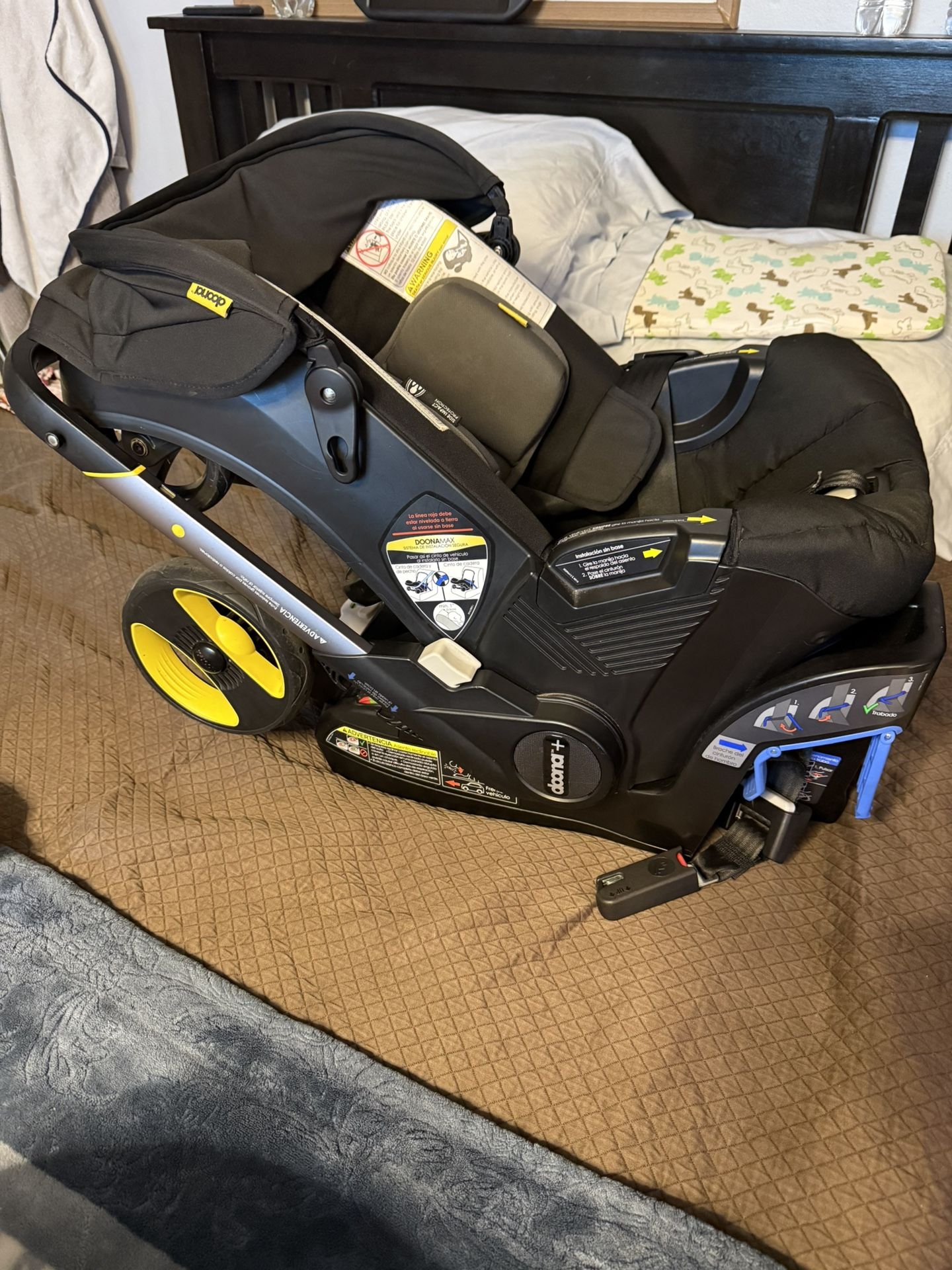 doona car seat/stroller 