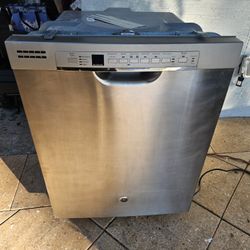 Dishwasher In Good Condition 