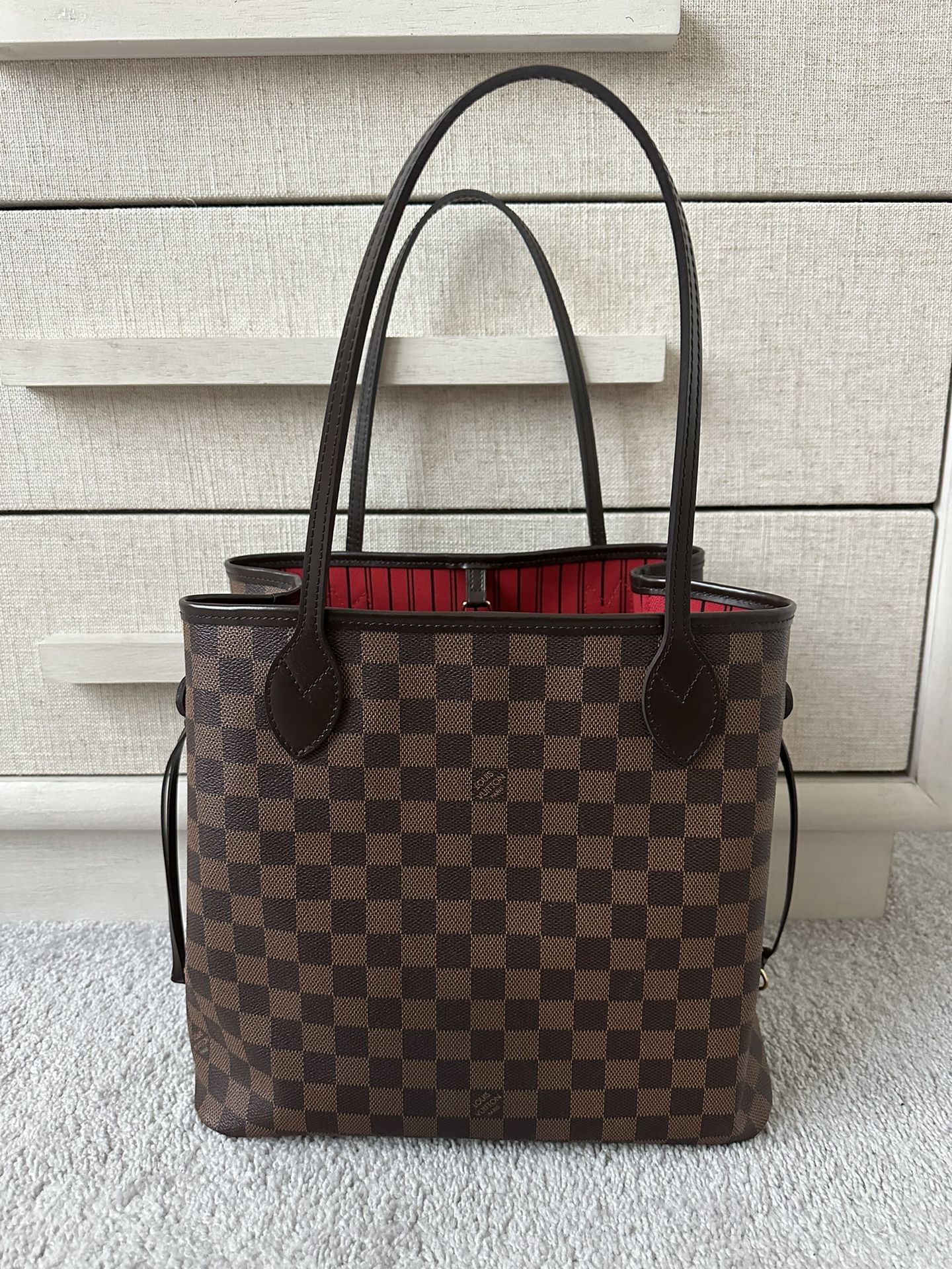 Louis Vuitton Neverfull MM NEW PRICE (FIRM)