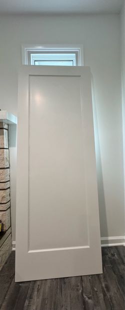 1 28x80 shaker door hollow 1 30x80 shaker door hollow