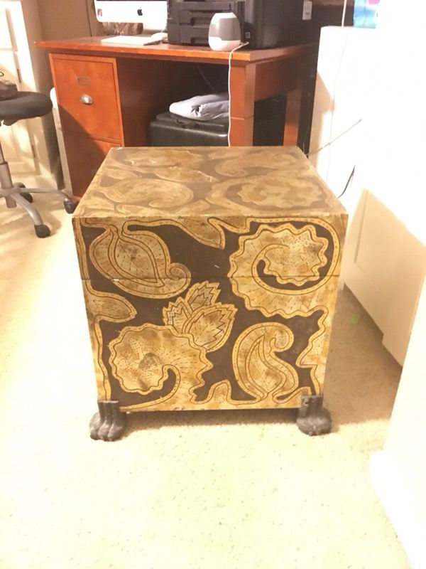 Ottoman box from Italy