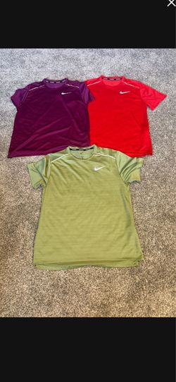 Nike Shirts Size Large