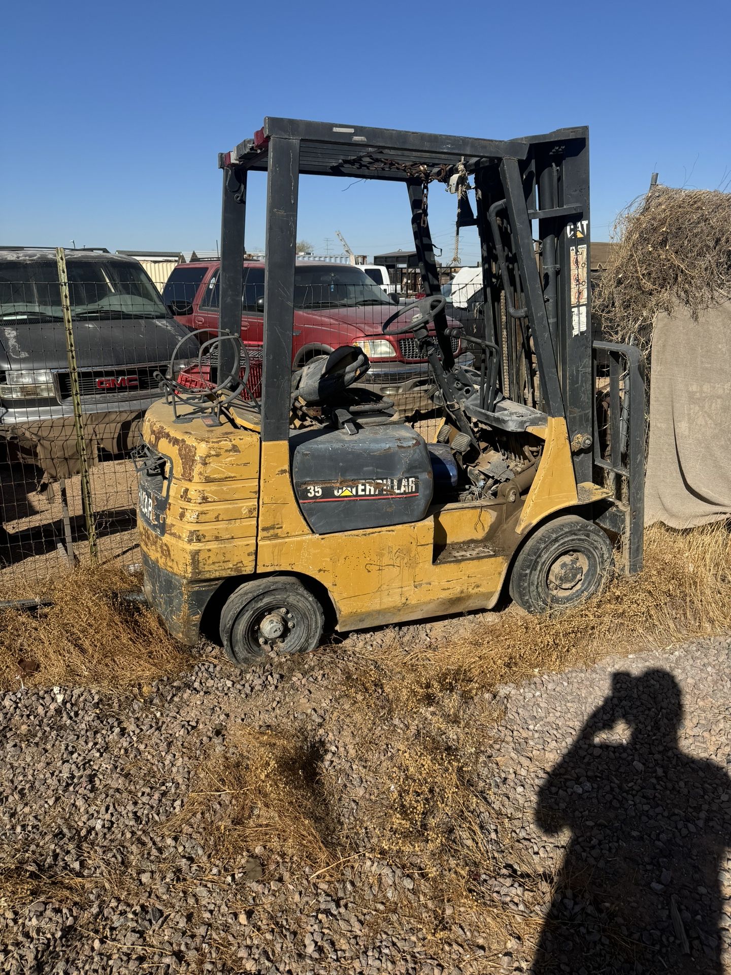 Cat Forklift $1000