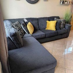 Grey Sectional Couch 