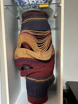 Thousands Pieces Of Artwork