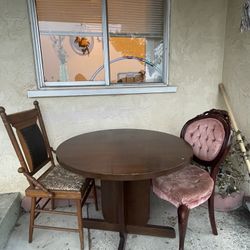 Vintage Mismatched Dining Room Set And Outdoor Furniture 