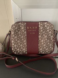 DKNY CROSSBODY BAG