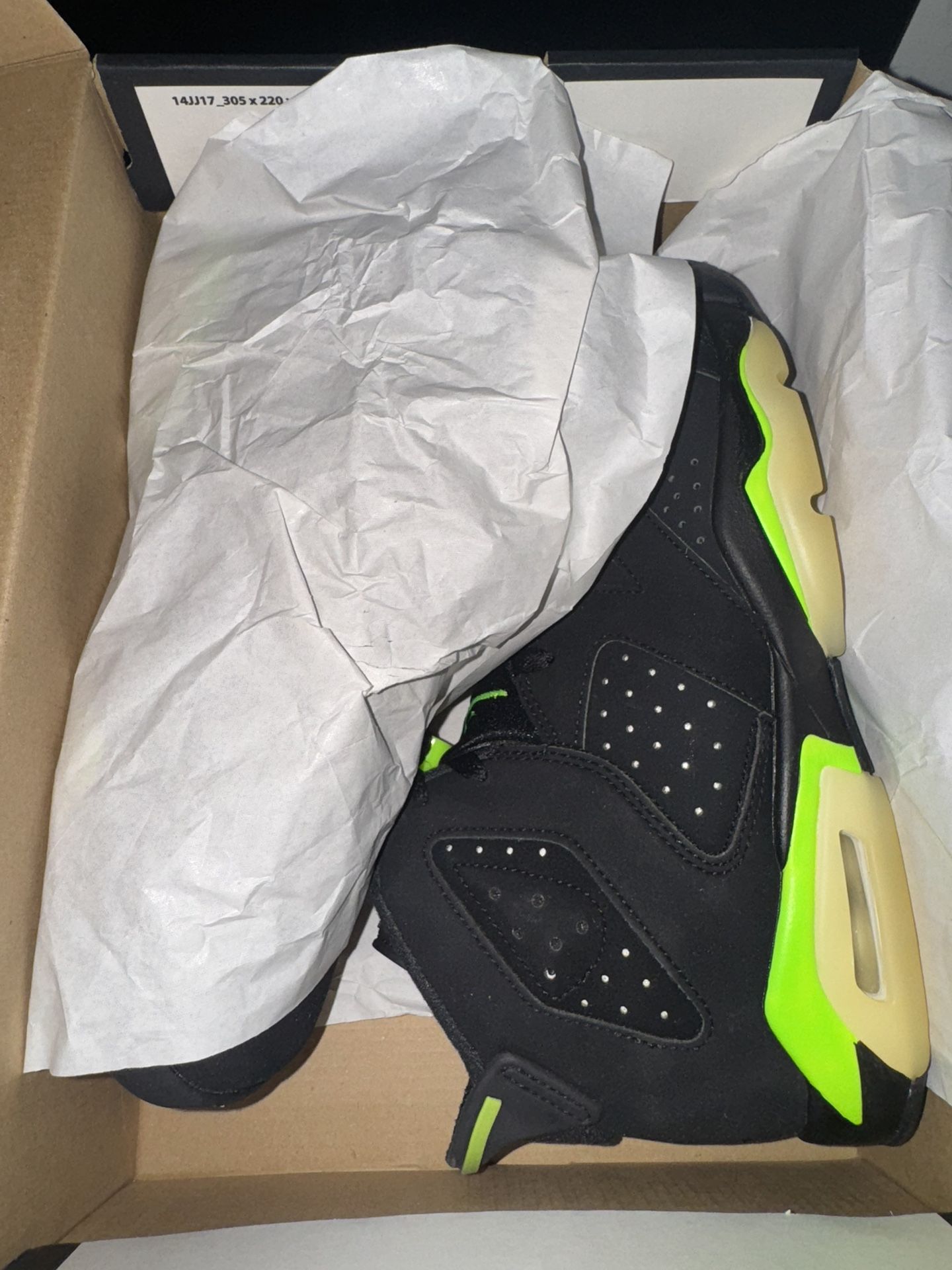 Jordan 6 Retro Size 6.5Y