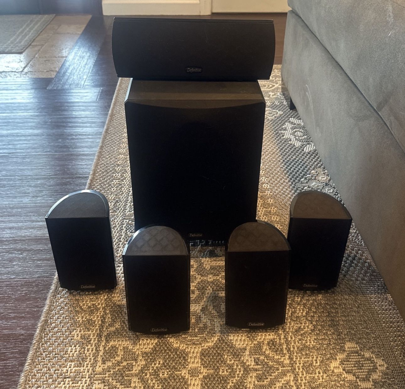 Definitive Technology Pro 600 Surround Sound
