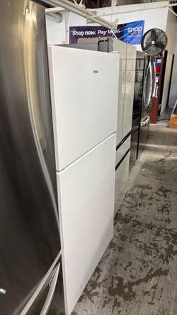 Whirlpool top freezer refrigerator