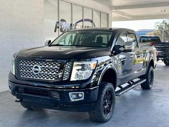 2016 Nissan TITAN XD Crew Cab