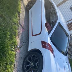 2014 Dodge Charger White & Red V6