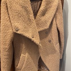 Dawn shop levy designer