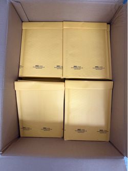 Economy Gold Bubble Mailers