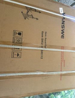 MNSWE Adjustable Squat Rack – Brand New in Box