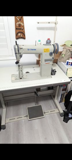 Yamata -FY810 Heavy Duty Single Needle Post Bed Sewing Machine W/ Table and Motor