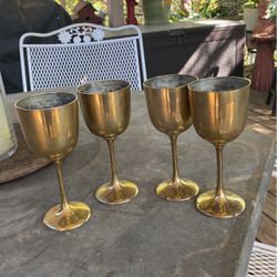 4 Goblets 
