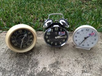 3 vintage alarm clock