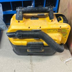 Dewalt 18/20V MAX* Cordless Wet-Dry Vacuum