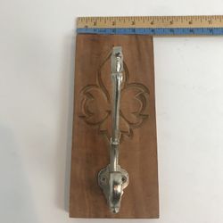 wood carve wall metal hook