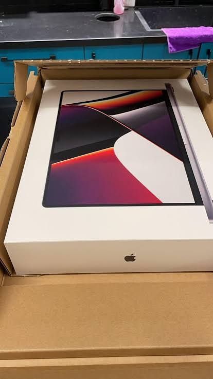 🚨 BRAND NEW 🚨: Apple MacBook Pro 16-inch (M4 Pro Chip)