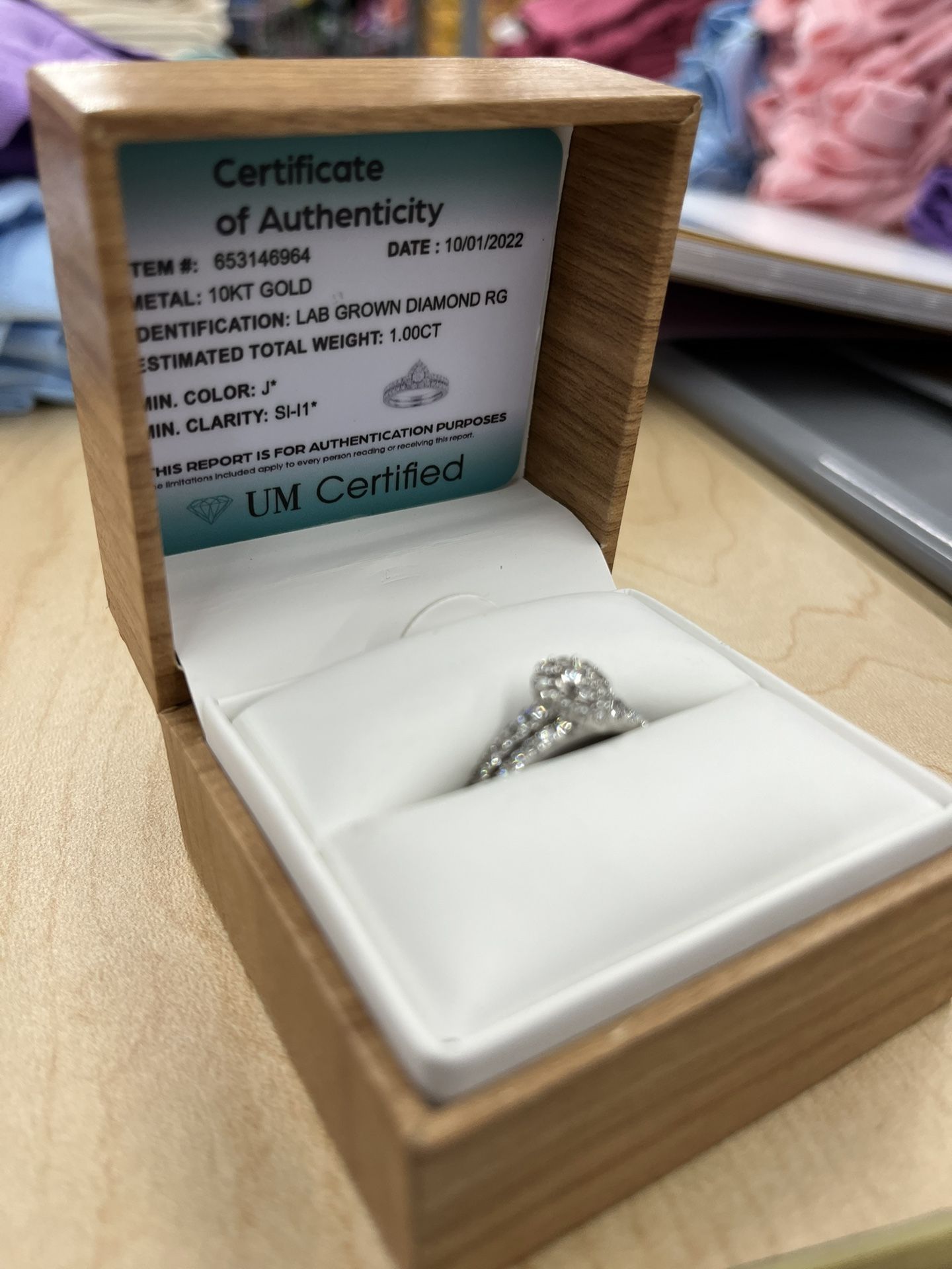 Beautiful Elegant Wedding Ring Originally 1500