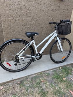 26 INCH INFINITY HYBRID BIKE
