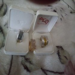 3  Rins  2  14kt White  .Gold  Whit Diamond 1  14kt  Yellow  Gold    Call For  Price  If  U  Interested   Free Call   Izzy 