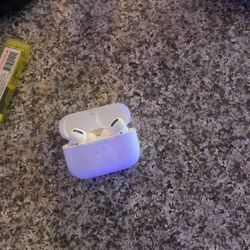 Apple Ear Pods 