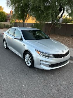 2018 KIA Optima