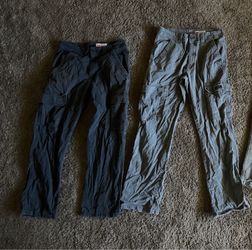 2 pairs Wranglers cargo pants size 30x30