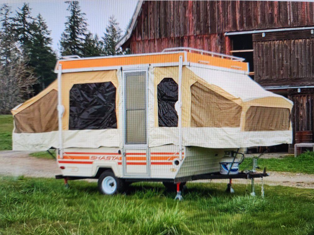 Restored 1984 Shasta Pop Up Camper