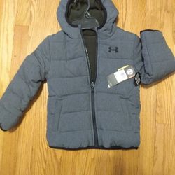 ****New With Tag***** Under Armour Boys REVERSABLE Coat 4