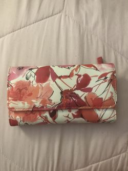 Kohl’s Floral Tri-Fold Wallet