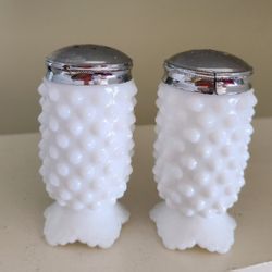 Vintage Fenton Salt n Pepper Shakers
