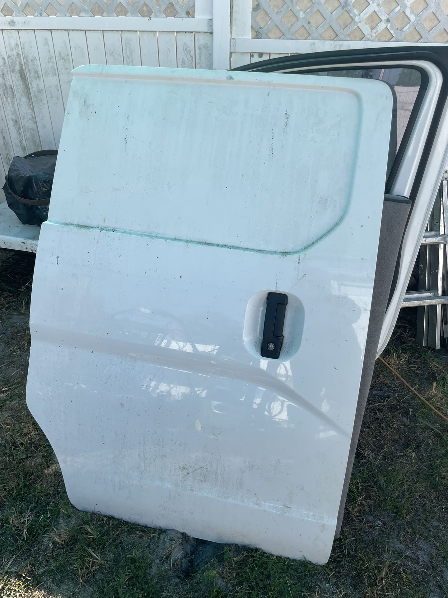 Nissan NV200 left Side Slide Door