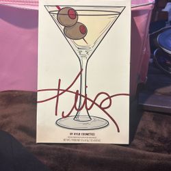 Kris Eyeshadow Palette 