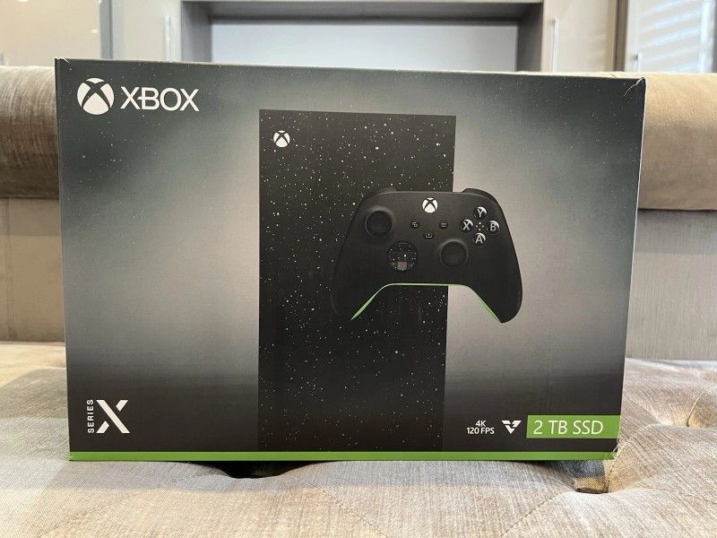 Microsoft Xbox Series X – 2 TB Galaxy Black Special Edition