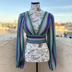 Lirika Matoshi gradient metallic Lurex plisse bishop sleeve plunge neck crop top