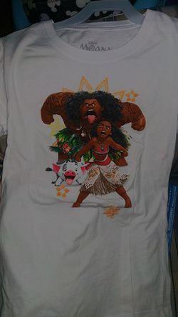 Disney Moana Shirt. Female size: XL