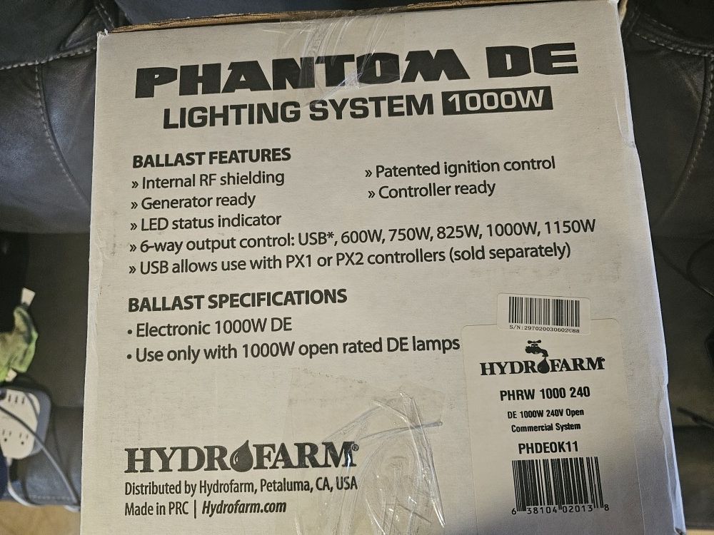 Hydrofarm Phantom DE Commercial Lighting System 1000W Brand New Growing Lights
