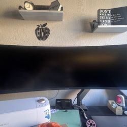 49" Odyssey CRG9 5120x1440 120Hz HDR1000 QLED Curved Gaming Monitor