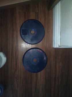 2 Weights. 10lbs.  Each.