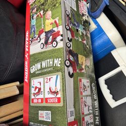 Radio Flyer Toddler Scooter