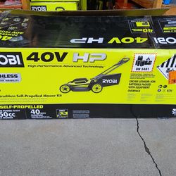 LAWNMOWER RYOBI 40V BATTERY AND CHARGER INCLUDED