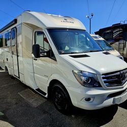 2018 Leisure Travel Unity 24FX