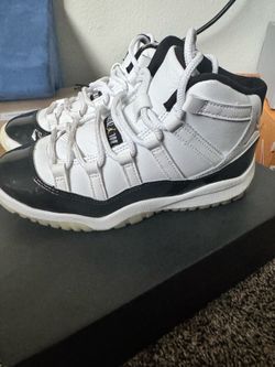 Kids Jordon 11 Retro Size 2