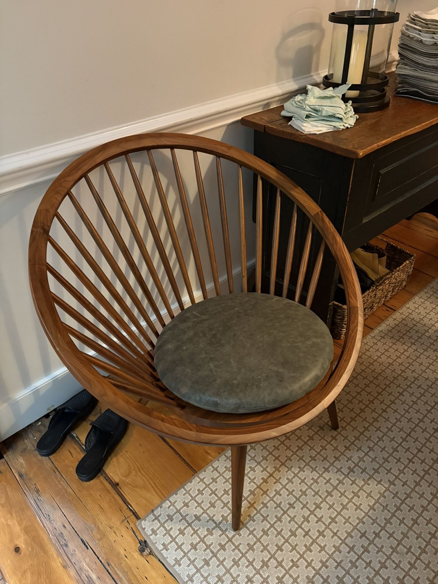 2 Wooden Bucket Chairs